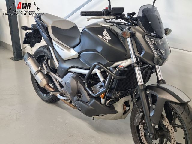 honda - nc-750-s-dct