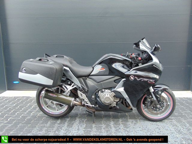honda - vfr-1200-f-c-abs-dct