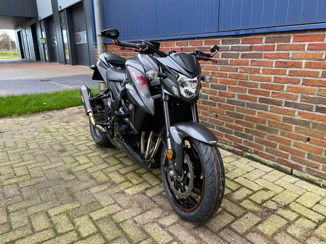 suzuki - gsx-s-750-abs