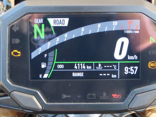 kawasaki - z900-se