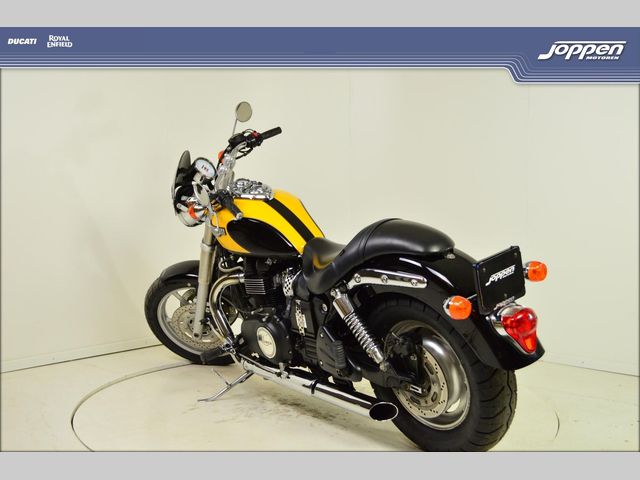 triumph - speedmaster