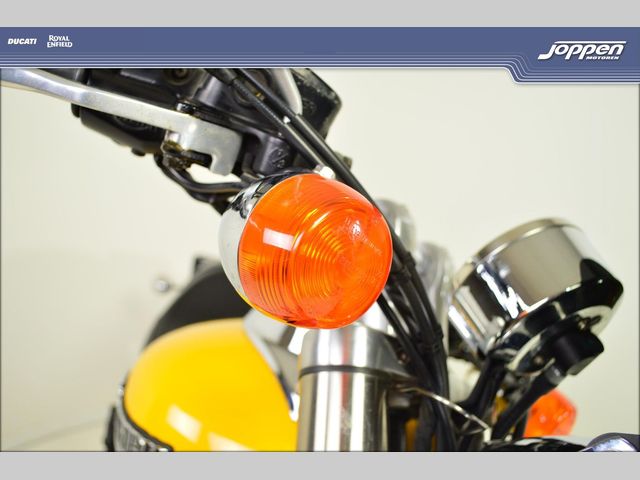 triumph - speedmaster