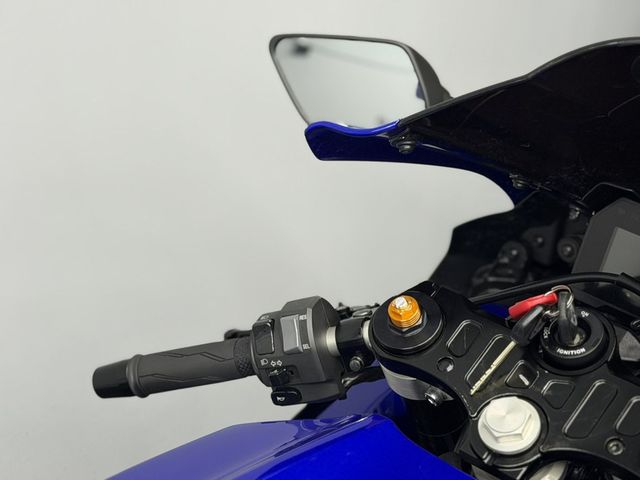 yamaha - r7
