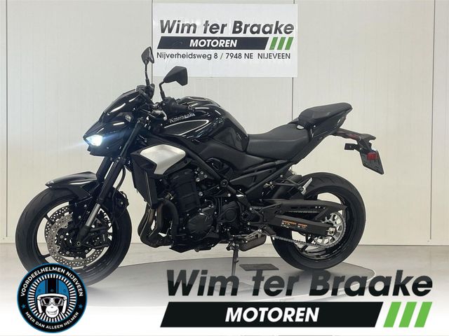 kawasaki - z900