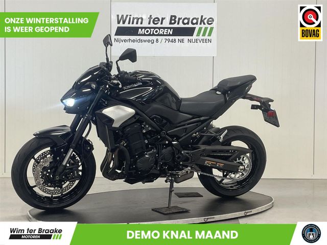 kawasaki - z900