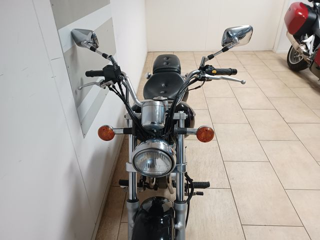 suzuki - gz-250-marauder