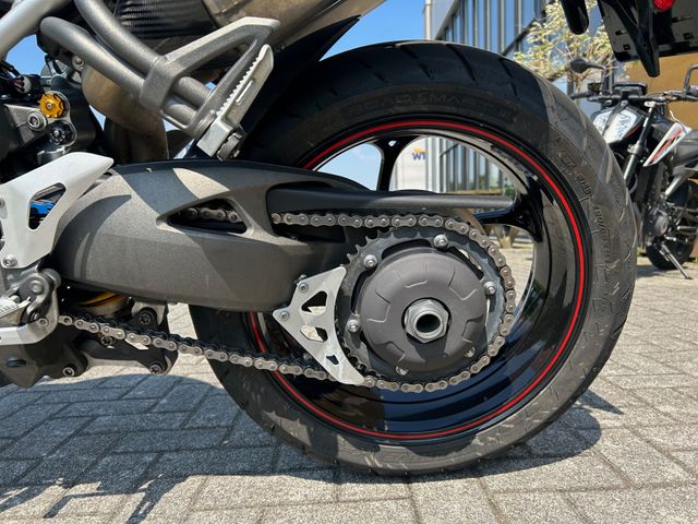triumph - speed-triple-rs