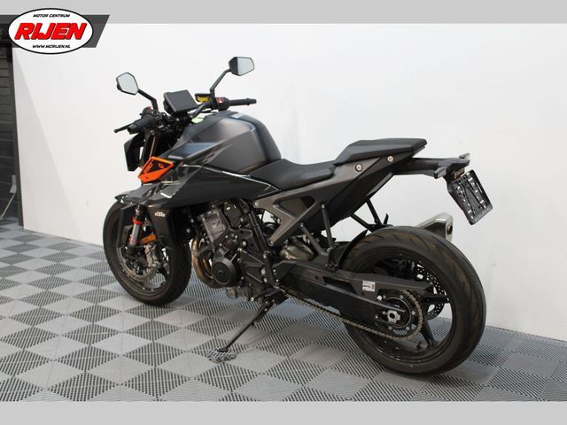 ktm - 990-duke
