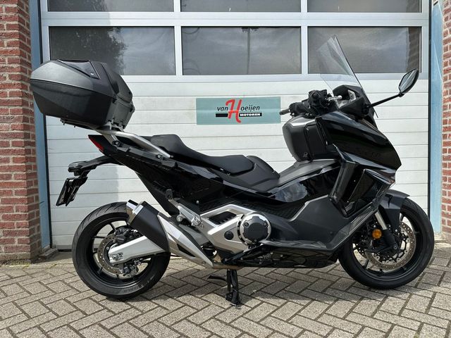 honda - nss-750-forza