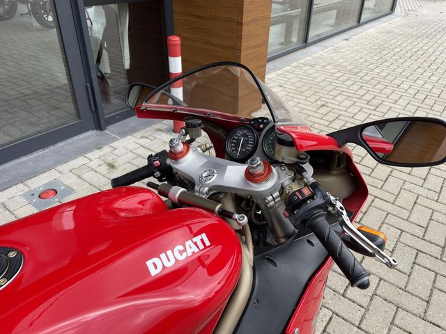 ducati - 748-s