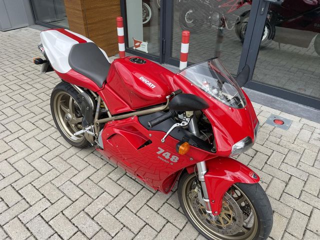 ducati - 748-s