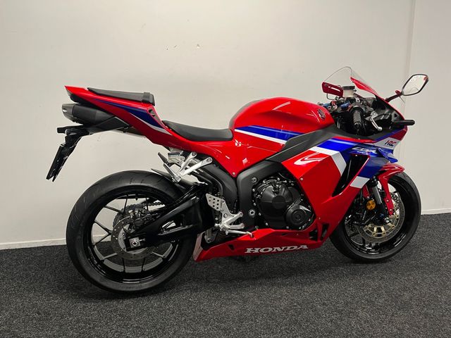 honda - cbr-600-rr