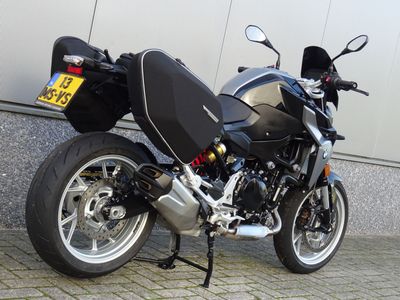 BMW F 900 R – foto 3