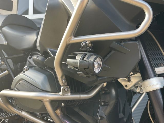 bmw - r-1200-gs-adventure