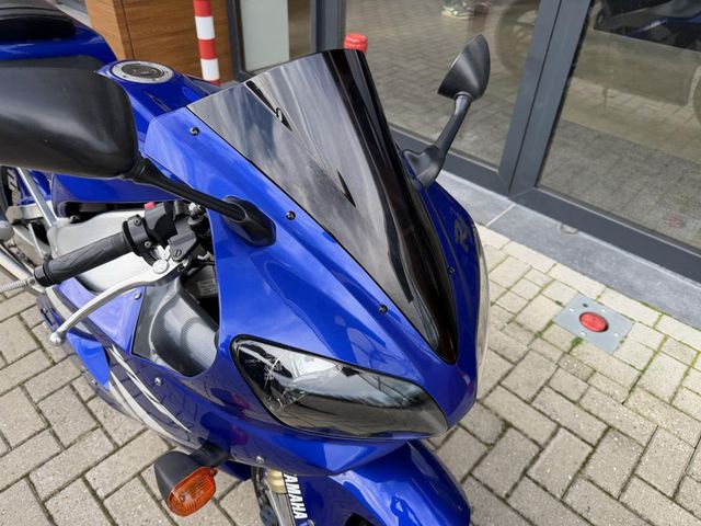 yamaha - yzf-r1