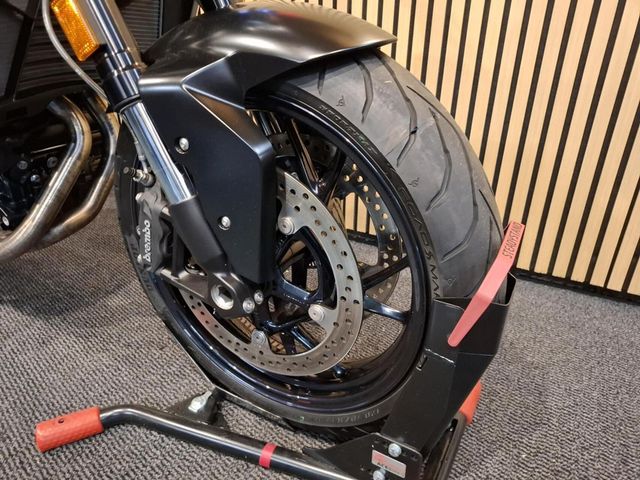 bmw - f-900-r