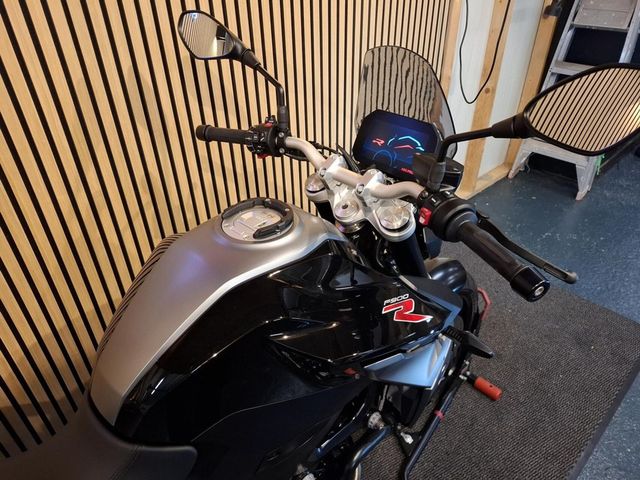 bmw - f-900-r