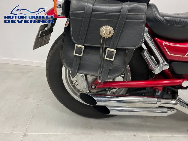 suzuki - vs-800-intruder