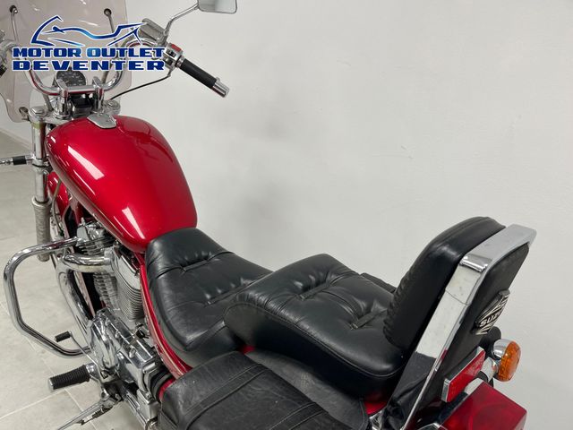 suzuki - vs-800-intruder