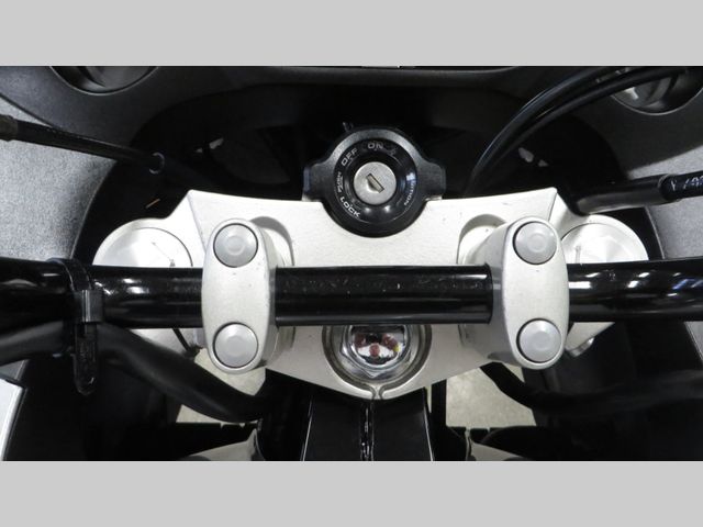 honda - cbf-600-s-abs