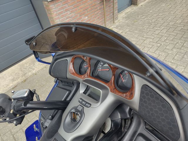 honda - gl-1800-goldwing-abs