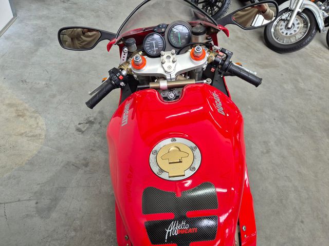 ducati - 748
