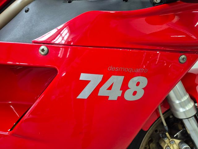 ducati - 748