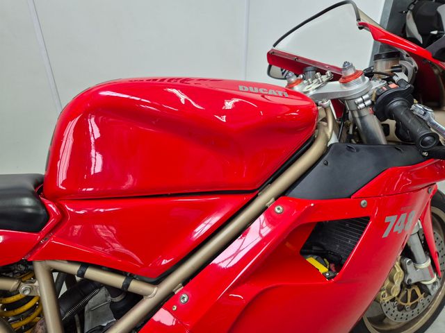 ducati - 748