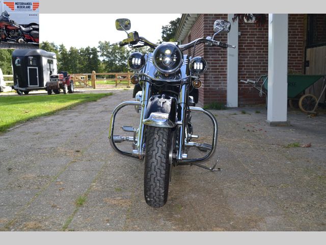 harley-davidson - softail-deluxe-flstn