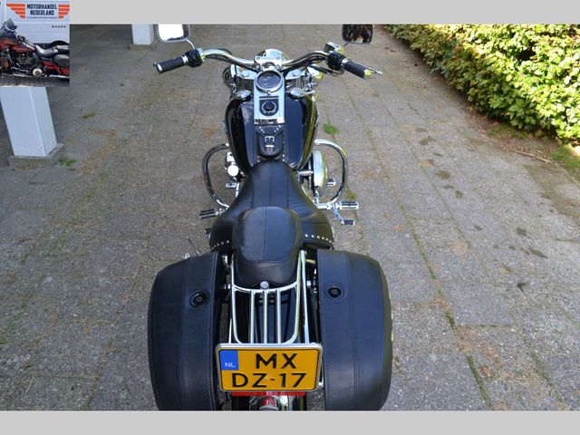 harley-davidson - softail-deluxe-flstn