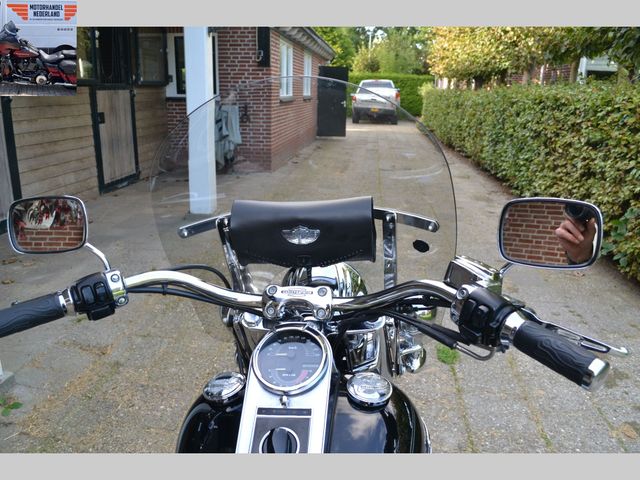 harley-davidson - softail-deluxe-flstn