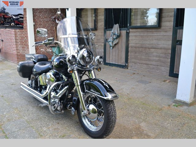 harley-davidson - softail-deluxe-flstn