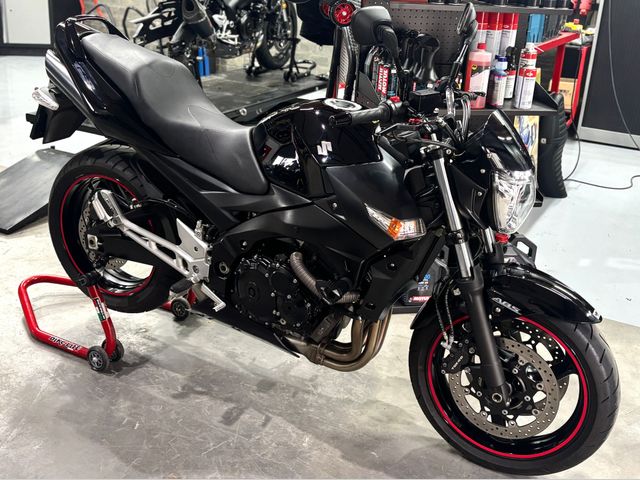 suzuki - gsr-600-a