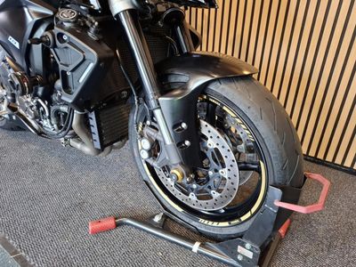 YAMAHA MT 10 ABS – foto 4