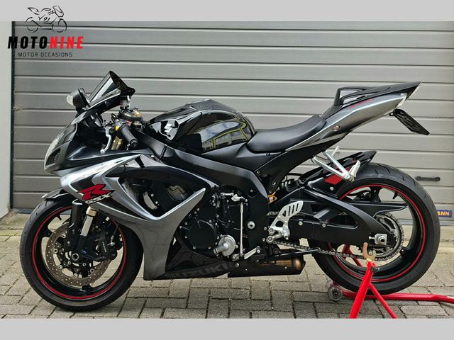 suzuki - gsx-r-600