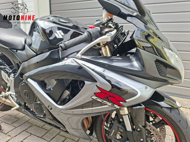 suzuki - gsx-r-600
