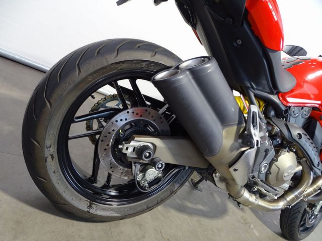 ducati - monster-821