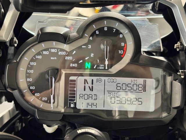 bmw - r-1200-gs-adventure