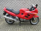 SUZUKI GSX 600 F