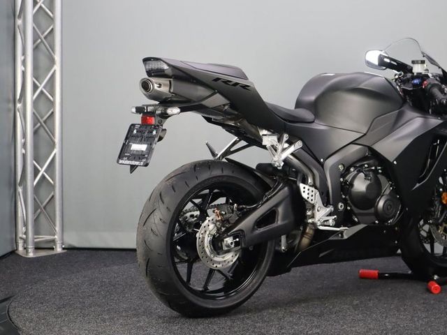 honda - cbr-600-rr