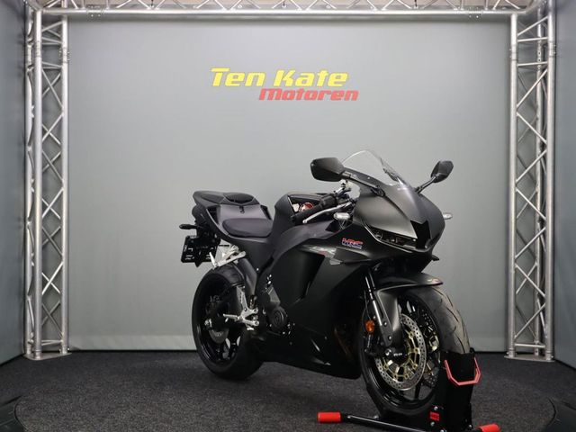 honda - cbr-600-rr
