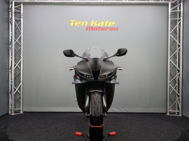 honda - cbr-600-rr