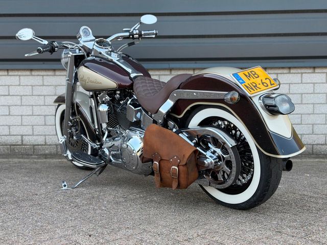 harley-davidson - heritage-classic