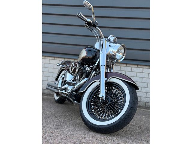 harley-davidson - heritage-classic