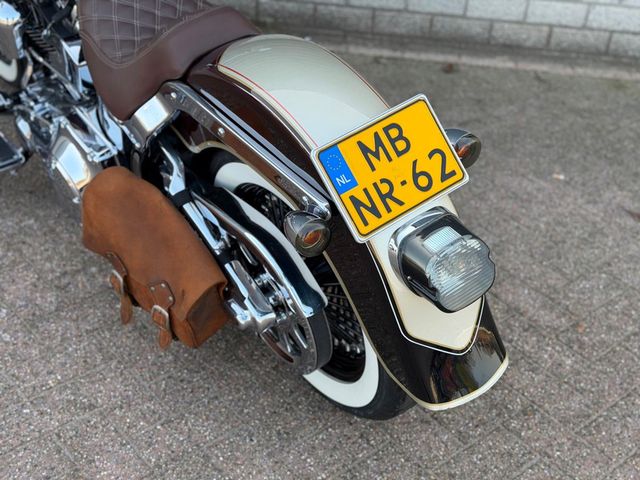 harley-davidson - heritage-classic