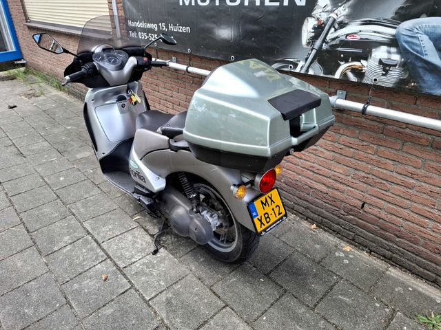 aprilia - scarabeo-200