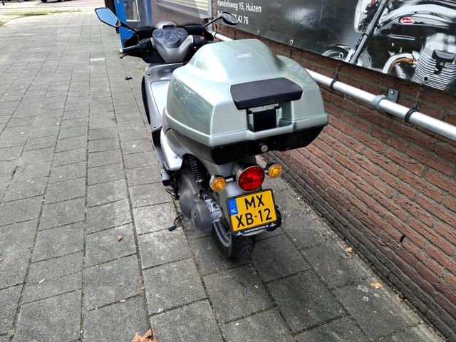 aprilia - scarabeo-200