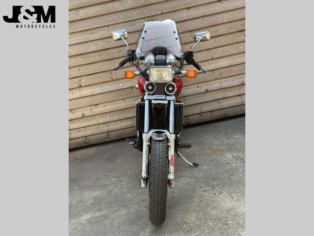honda - vf-700-c-magna