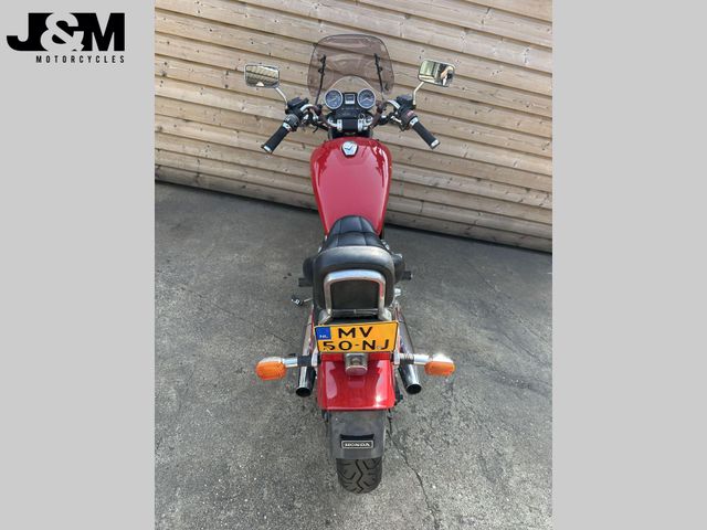 honda - vf-700-c-magna