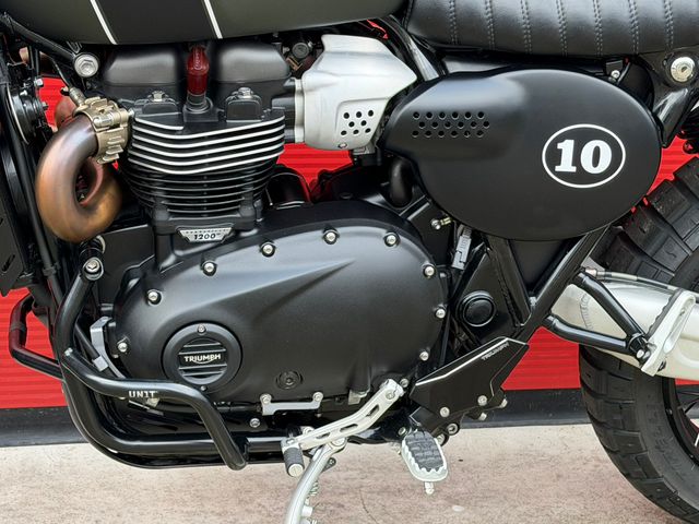 triumph - scrambler-1200-xc